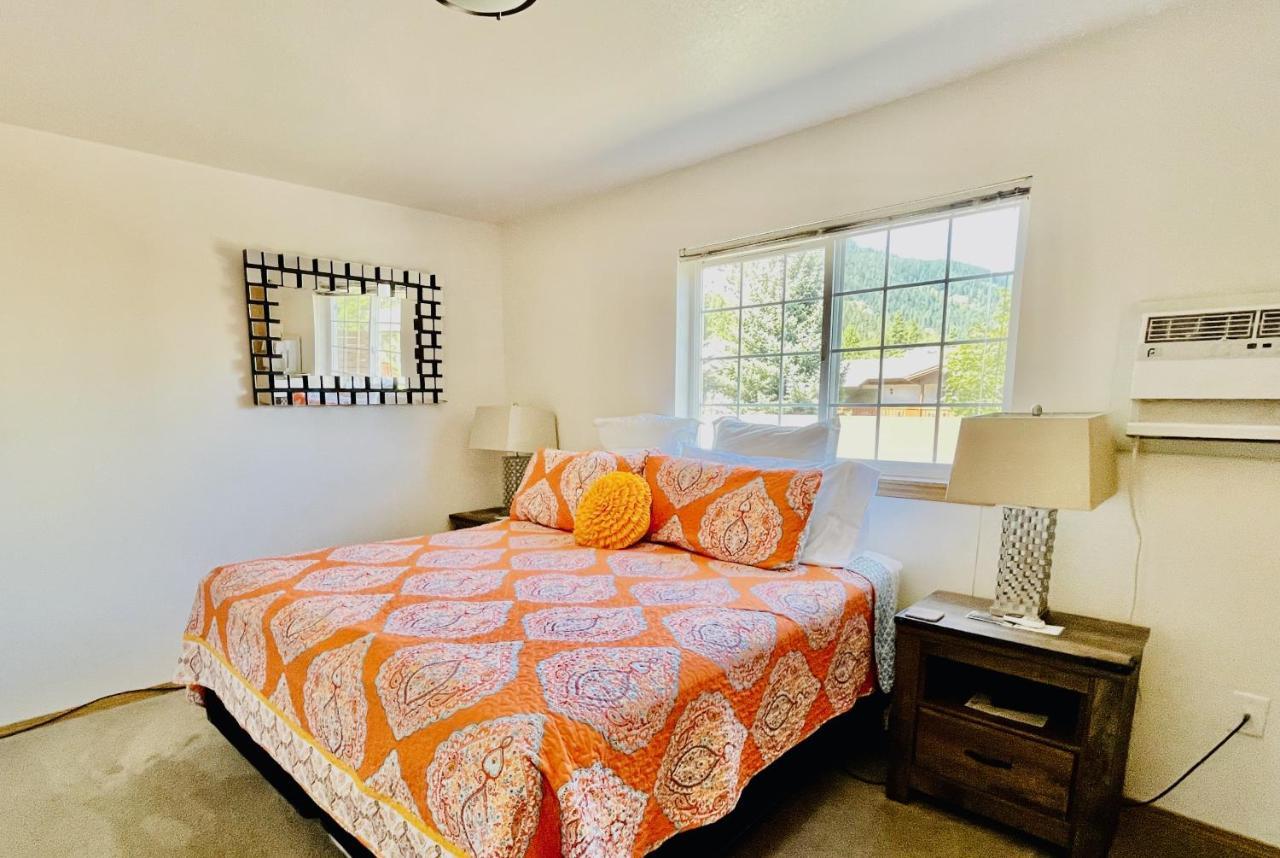Luxe Leavenworth Cottage מראה חיצוני תמונה